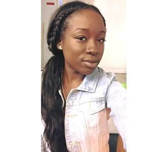 Meet your Posher, Toria